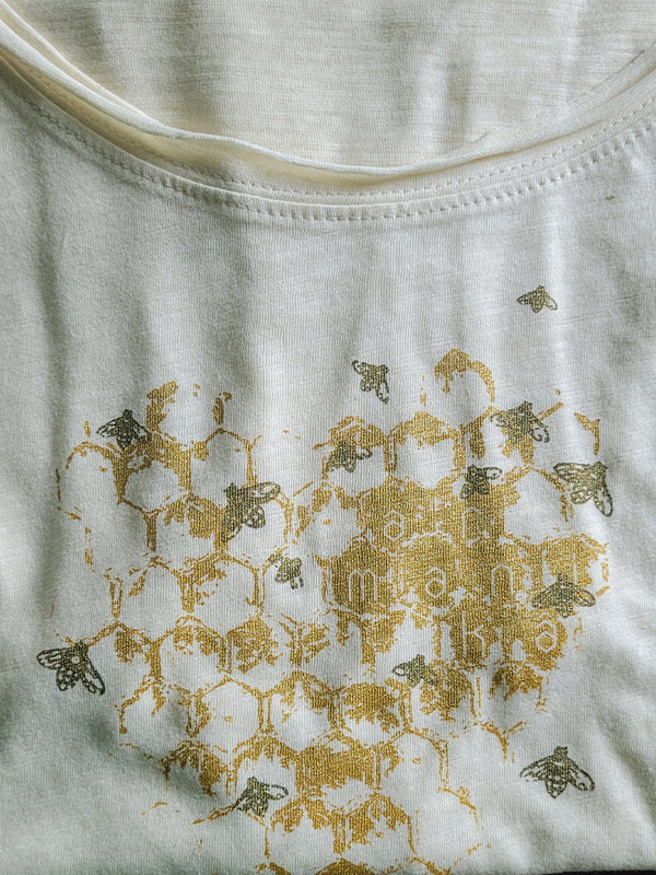 "bites" uz pagarināta sieviešu t-krekla | S un XL izmērs