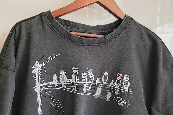 "katrs ar saviem putniem" uz Heavy Oversize t-krekla | M un L izmērs